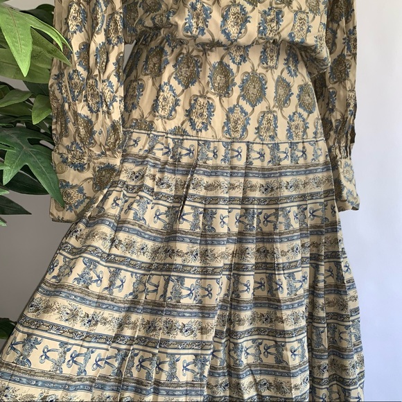 v i n t a g e :: Edwardian Prairie Regency Granny Core Lace Bib Pleated Dress - Picture 7 of 13